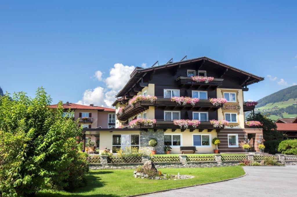 Garni Roesslhof Hotel Hollersbach im Pinzgau Eksteriør billede
