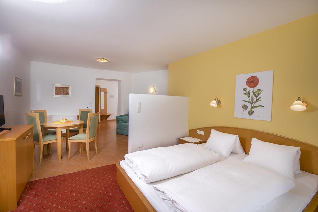 Garni Roesslhof Hotel Hollersbach im Pinzgau Værelse billede